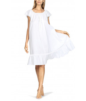 Knee-length nightdress with short, embroidery-trimmed sleeves.
