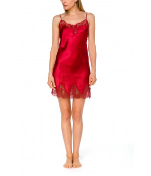 Magnifique nuisette en satin et dentelle rouge profond - Coemi-lingerie
