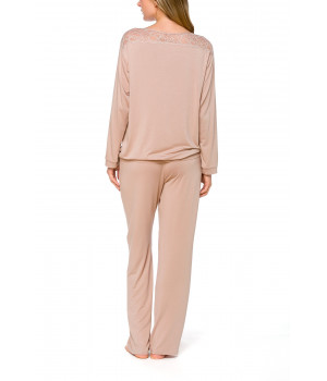 Skin-coloured 2-piece pyjamas/loungewear set with long sleeves and lace - Coemi-lingerie