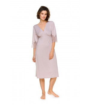 Flowing and fitted micromodal nightdress with a pretty V-neck and three-quarter-length sleeves