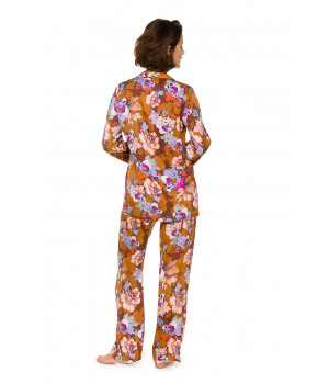 Zweiteiliger Pyjama aus seidenweicher Viskose mit buntem Blumenmuster auf ockerfarbenem Hintergrund - Coemi-lingerie