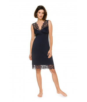 Glamorous sleeveless nightdress in a combination of lace, criss-cross straps and flowing fabric