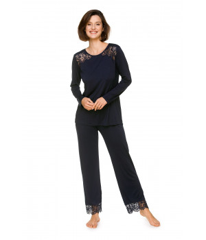 Micromodal and lace pyjamas/loungewear outfit with criss-cross lacing at the back