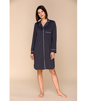 Shirt-style long-sleeve long nightshirt, buttoned all the way up
