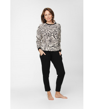 Loungewear outfit/pyjamas made up of a sweat-shirt top in viscose and plain black micromodal bottoms