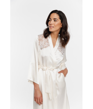 Satin maxi dressing gown with a lined neckline, loose-fitting three-quarter-length sleeves and lace on the bust